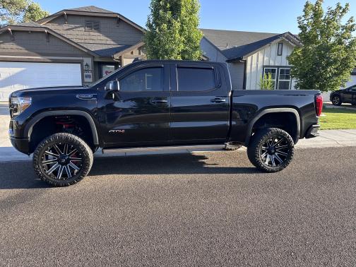 2019 GMC Sierra 1500 AT4