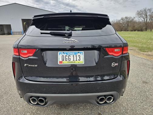 2019 Jaguar F-PACE SVR