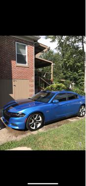 Photo 2 of 23 of 2015 Dodge Charger R/T