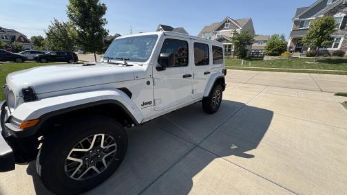 2025 Jeep Wrangler Sahara