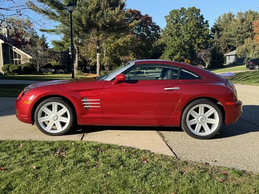Red 2005 Chrysler Crossfire Limited