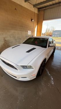 2013 Ford Mustang GT Premium