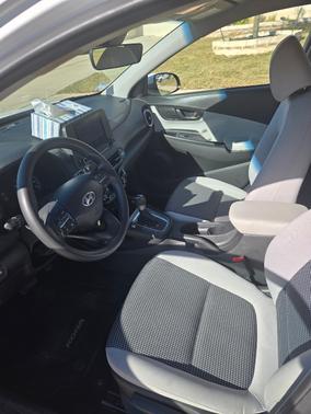 2022 Hyundai KONA SE