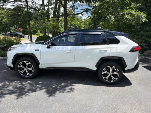 White 2022 Toyota RAV4 Prime XSE
