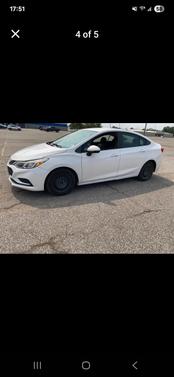2018 Chevrolet Cruze LS