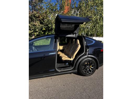 2016 Tesla Model X 90D