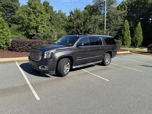 2017 GMC Yukon XL Denali
