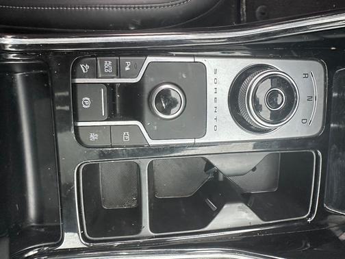 2022 Kia Sorento Plug-In Hybrid SX