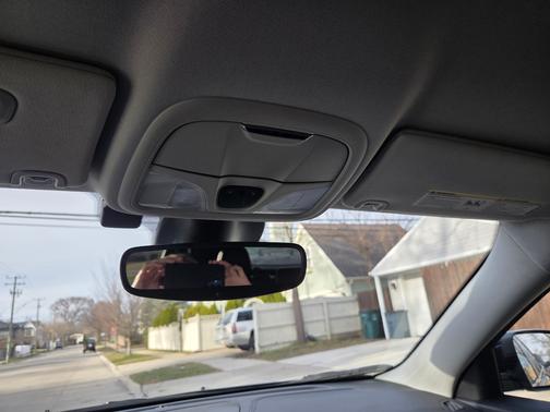 Black 2022 Jeep Cherokee Latitude Lux