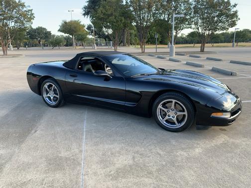 Black 2000 Chevrolet Corvette Base