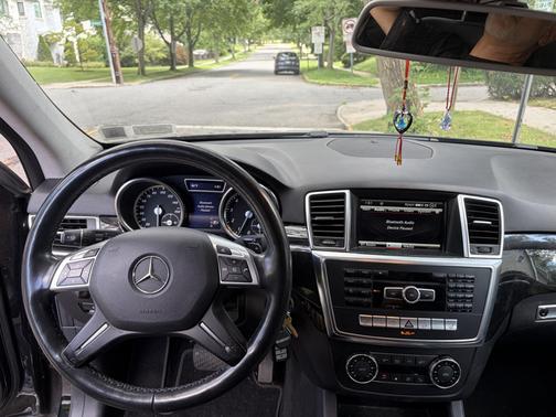 Black 2014 Mercedes-Benz M-Class ML 350 4MATIC