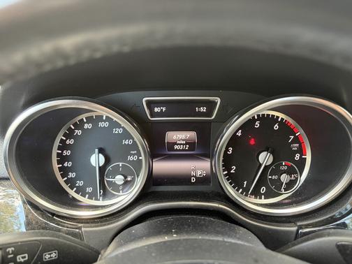 Black 2014 Mercedes-Benz M-Class ML 350 4MATIC