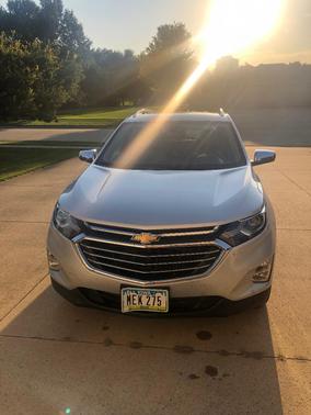 Silver 2019 Chevrolet Equinox Premier w/1LZ