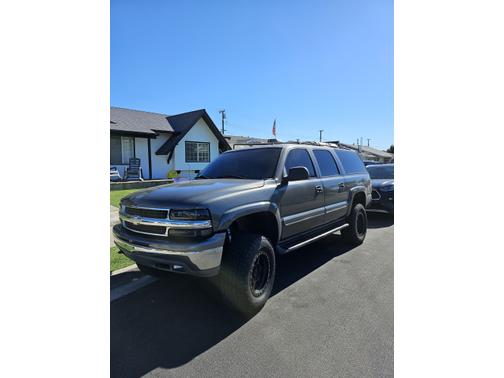 2002 Chevrolet Suburban 1500 LT