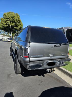 2002 Chevrolet Suburban 1500 LT