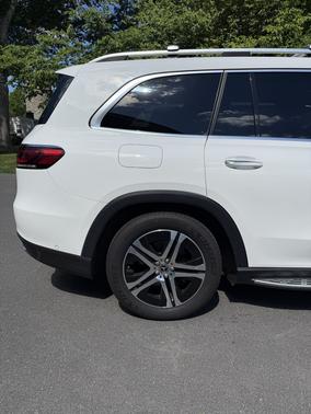 White 2020 Mercedes-Benz GLS 450 4MATIC