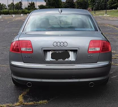 2004 Audi A8 4.2 L