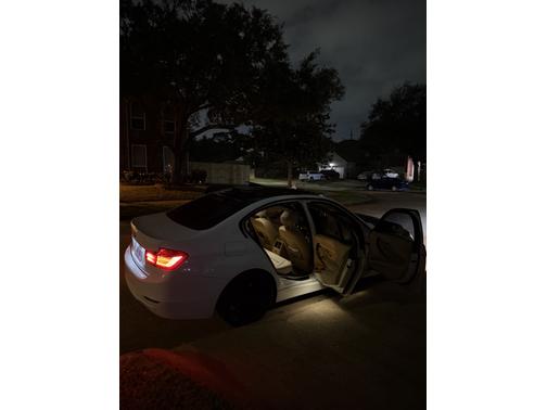 2012 BMW 328 i