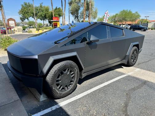 Black 2024 Tesla Cybertruck AWD