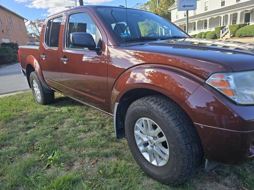 2016 Nissan Frontier SV