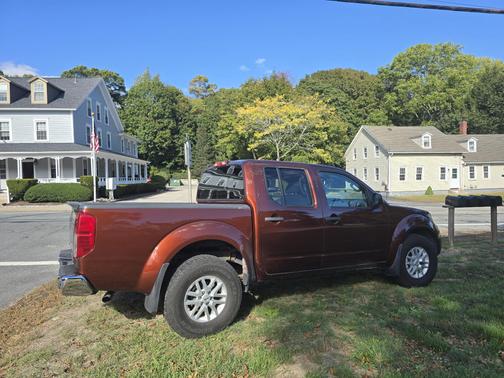 2016 Nissan Frontier SV