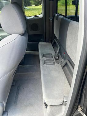 Black 2005 Toyota Tacoma X-Runner Access Cab