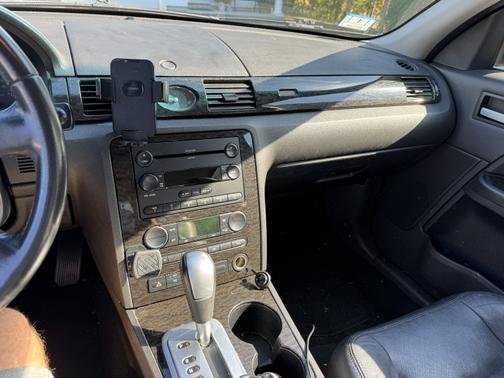 2005 Mercury Montego Premier