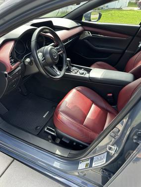 Gray 2022 Mazda Mazda3 FWD w/Premium Package