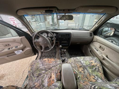 2004 Toyota Tacoma Xtracab