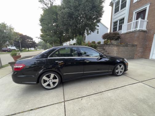 2011 Mercedes-Benz E-Class E 350 4MATIC