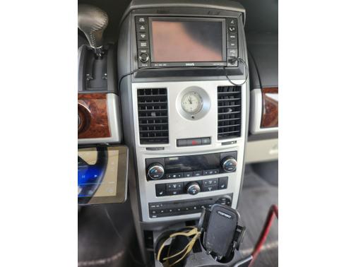 2010 Chrysler Town & Country Touring Plus