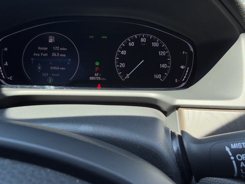 White 2018 Honda Accord Touring 2.0T