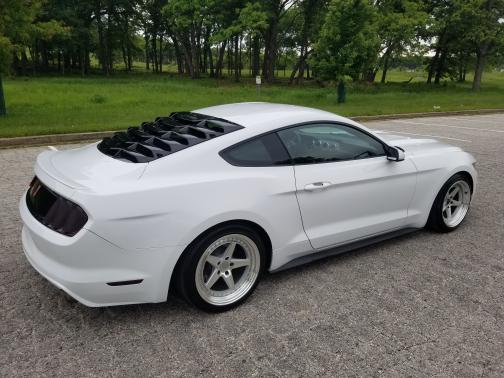 2016 Ford Mustang EcoBoost Premium
