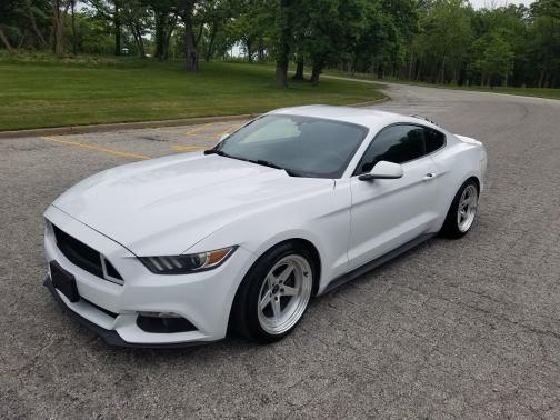 2016 Ford Mustang EcoBoost Premium