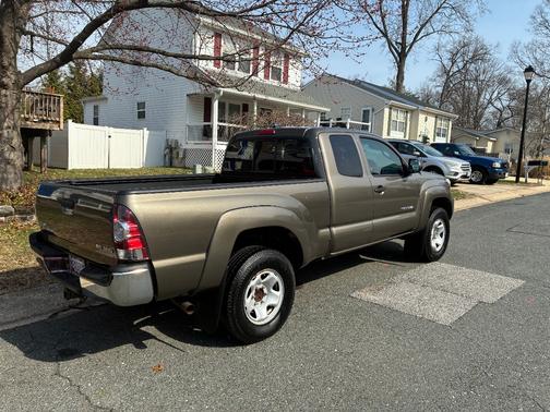 2015 Toyota Tacoma Base