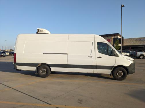 2019 Mercedes-Benz Sprinter 2500 High Roof