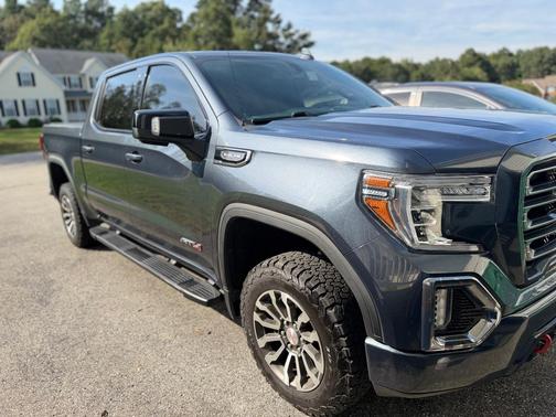 Blue 2021 GMC Sierra 1500 AT4