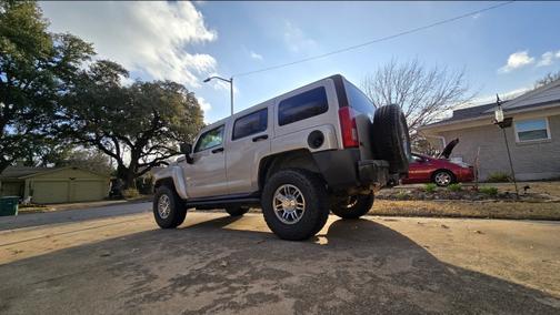 2007 Hummer H3 Base