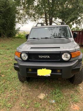 2013 Toyota FJ Cruiser Base