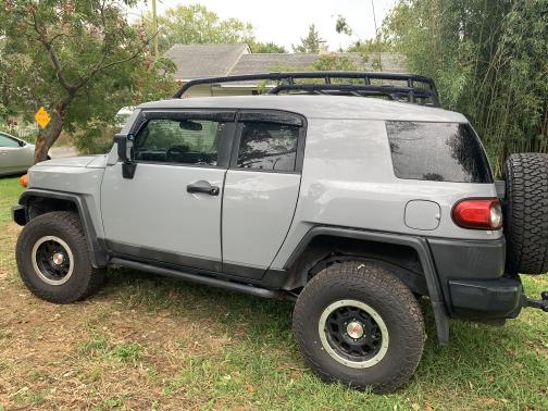 2013 Toyota FJ Cruiser Base