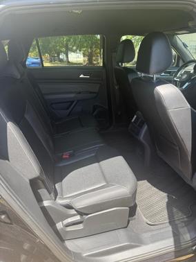 Black 2022 Volkswagen Atlas Cross Sport 3.6L V6 SE w/Technology