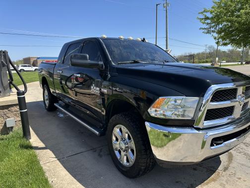 2014 RAM 2500 SLT