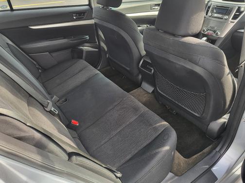 Silver 2013 Subaru Legacy 2.5i Premium