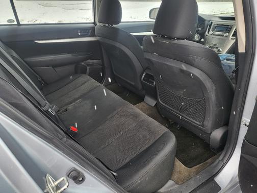 2013 Subaru Legacy 2.5i Premium