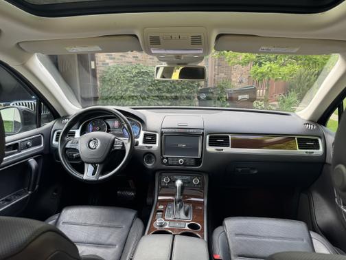 2016 Volkswagen Touareg TDI Lux