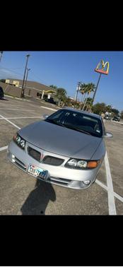 2003 Pontiac Bonneville SE