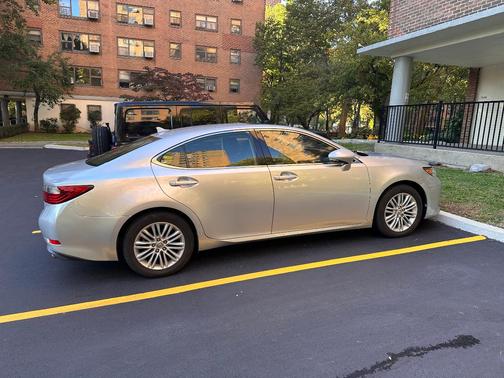 Silver 2013 Lexus ES 350 Base