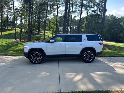 White 2023 Rivian R1S Adventure Quad-Motor Large Package