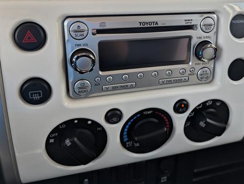 2012 Toyota FJ Cruiser Base