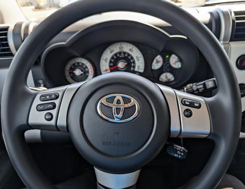 2012 Toyota FJ Cruiser Base